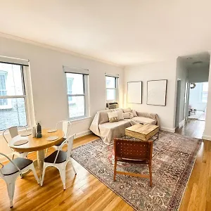 Upper East Side 2 Bedrooms Gem Apartment New York